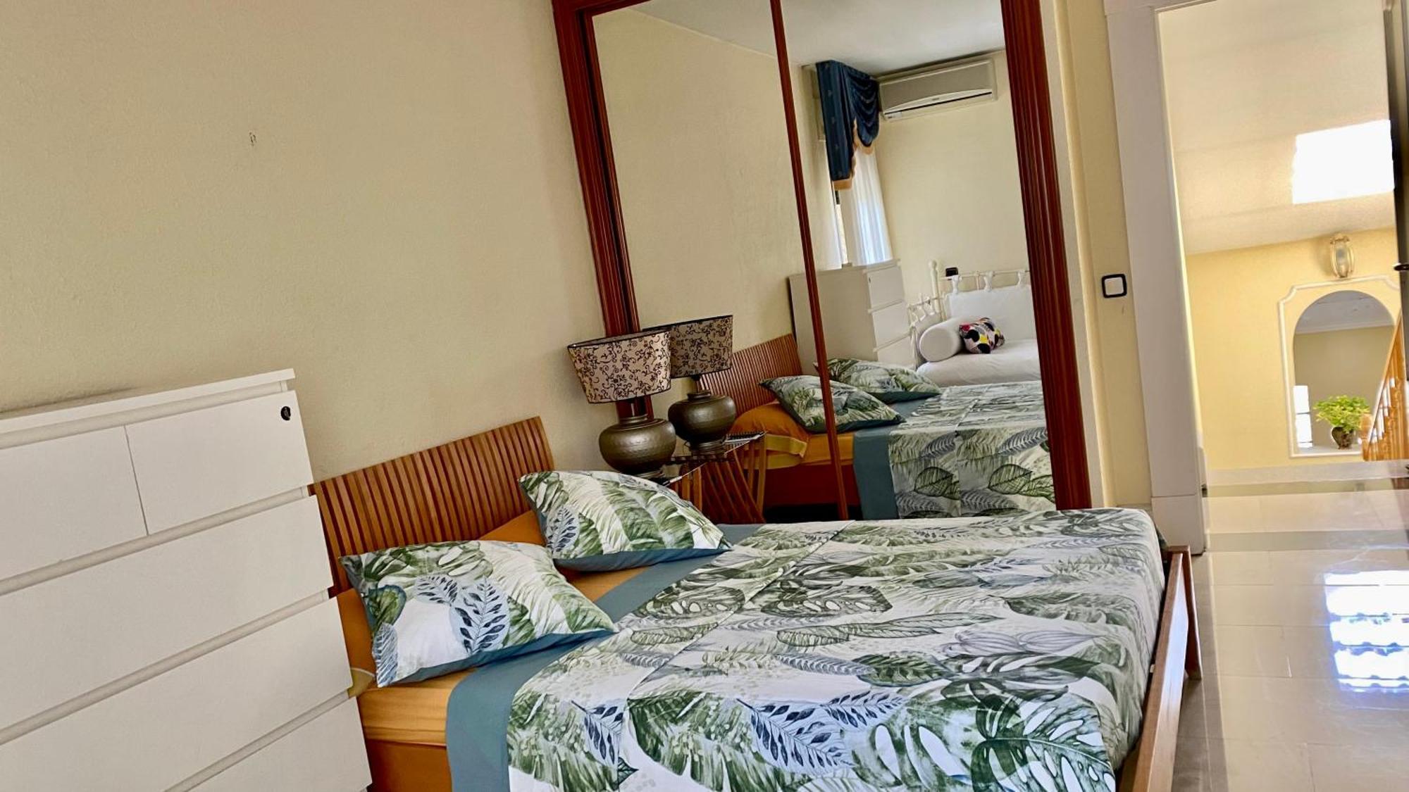 H1-Habitacion Sublime Cama Doble Luminosa A/C Wifi Arroyomolinos Bagian luar foto
